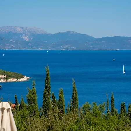 Вилла Garden House, Up To 8px 1km From Fiskardo Tselendata